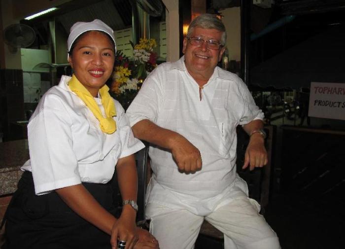 Willi Christen vor zwei Jahren in seinem Schweizer Spezialitätenrestaurant ‚Swiss Chalet‘ – so wie ihn alle kannten und liebten.