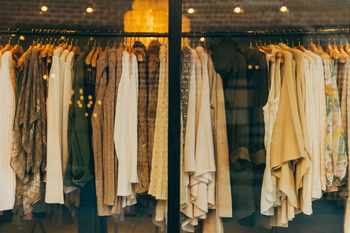 Einzelhandel leidet in der Corona-Krise - Umsatz mit Mode bricht ein