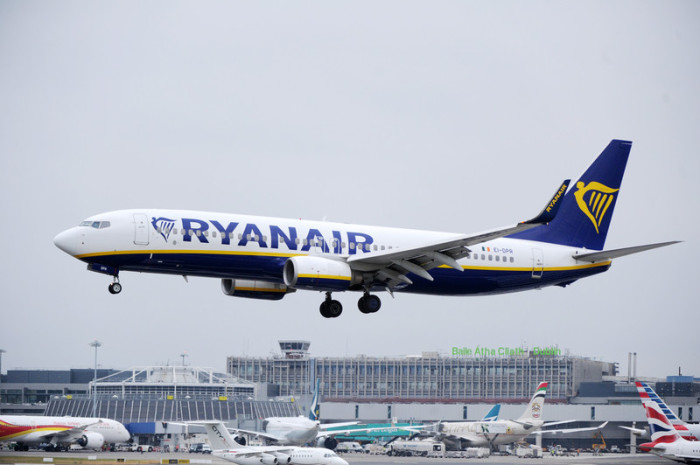 Eine Maschine des irischen Billigfliegers Ryanair. Foto: epa/STR