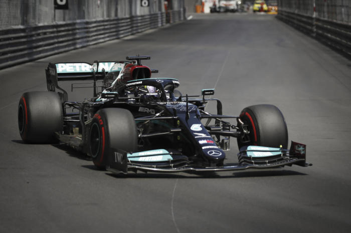 Britischer Formel-1-Pilot Lewis Hamilton von Mercedes-AMG Petronas in Aktion. Foto: epa/Sebastien Nogier