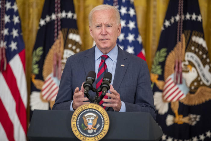 Präsident Joe Biden spricht im East Room des Weißen Hauses in Washington über die Bemühungen, mehr Amerikaner zu impfen, und über die Verbreitung der Delta-Variante. Foto: epa/Shawn Thew