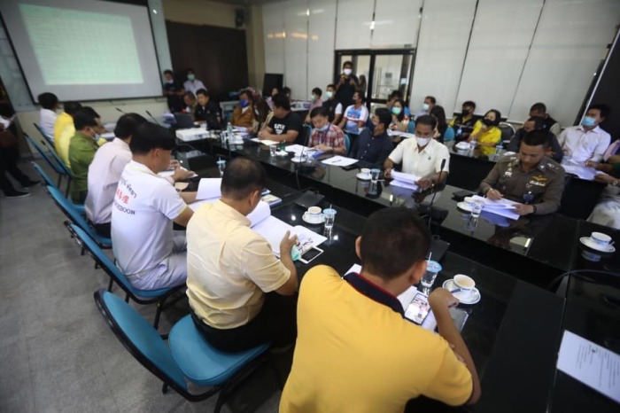 Sitzung zur Planung des Loy-Krathong-Festivals im Rathaus Pattaya. Bild: PR Pattaya