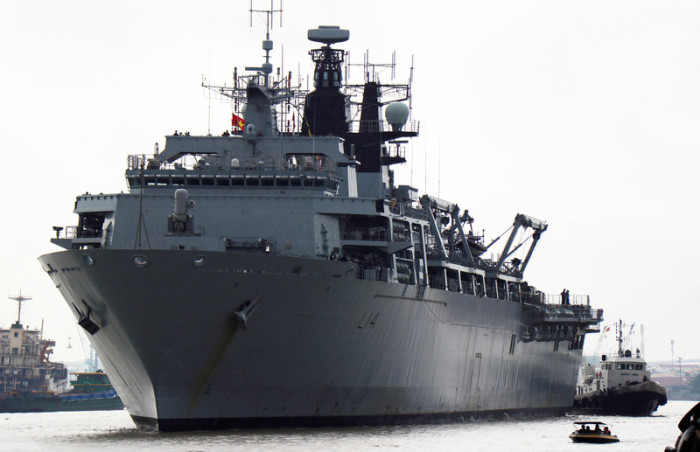 Die britische Royal Navy (RN) amphibischen Transport Dock HMS Albion. Foto: epa/Stringer