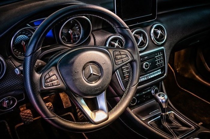 Daimler Chef K Llenius Macht Tempo Bei Selbstfahrenden Autos