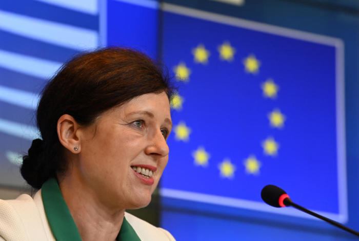 Vizepräsidentin der Europäischen Kommission, zuständig für Werte und Transparenz, Vera Jourova. Foto: epa/John Thys