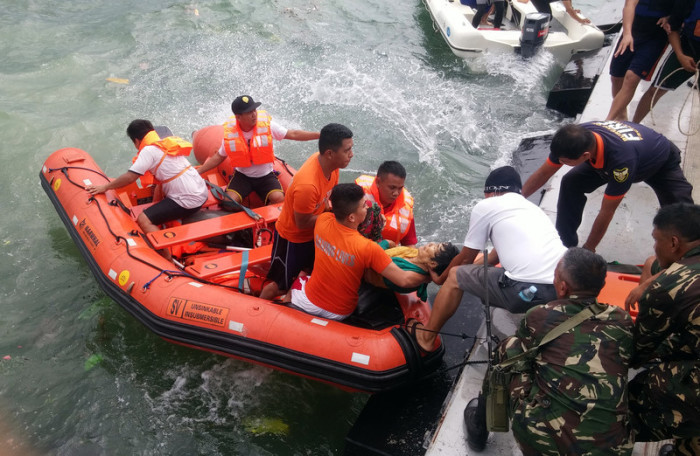Foto: Philippine Coast Guard/Handput, epa