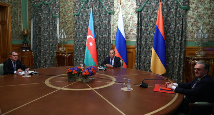Die trilateralen Gespräche zwischen Russland, Aserbaidschan und Armenien über die Lage in Berg-Karabach. Foto: epa/Russisches Aussenministerium