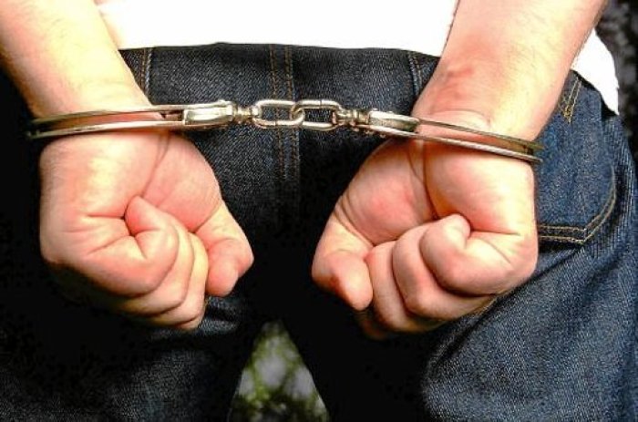 In den letzten Wochen schnappten bei Ausländern mehrfach Handschellen zu. Überwiegend bei Russen.
