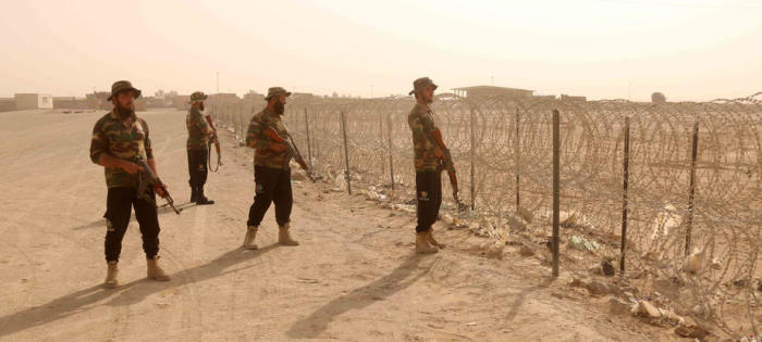 Die pakistanisch-afghanische Grenze wurde Tage nach der Übernahme der Kontrolle durch die Taliban wieder geöffnet. Foto: epa/Akhtar Gulfam