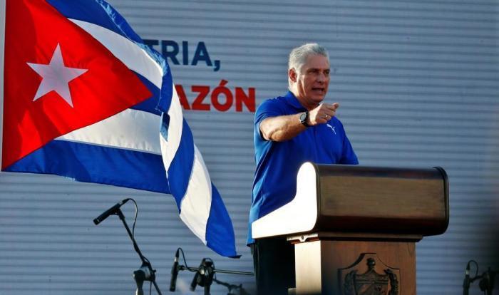 Der kubanische Präsident Miguel Diaz-Canel spricht während einer Veranstaltung zur Unterstützung der Revolution, in Havanna. Foto: epa/Ernesto Mastrascusa