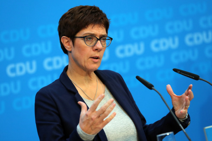 CDU-Generalsekretärin Annegret Kramp-Karrenbauer. Foto: epa/Felipe Trueba