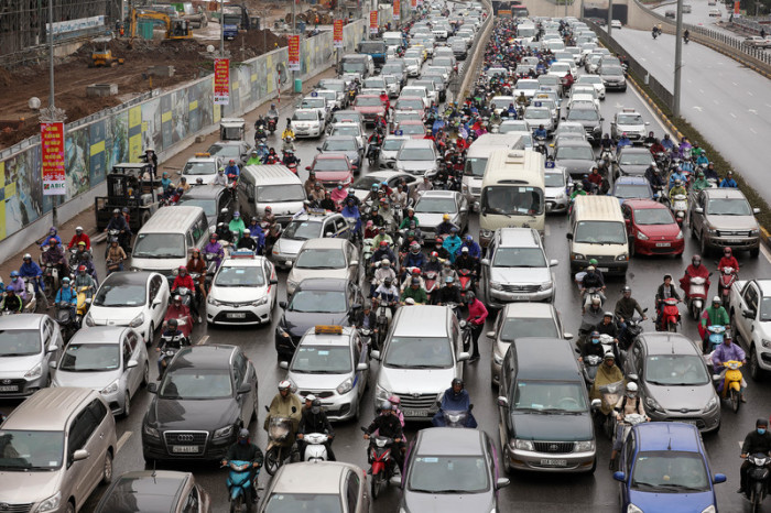 Das Verkehrschaos in Vietnam ist in der ganzen Welt bekannt.Unfälle gehören zur Tagesordnung. Foto: epa/Luong Thai Linh