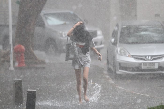 Im Süden gilt in den nächsten Tagen: Regenschirm nicht vergessen! Foto: The Nation