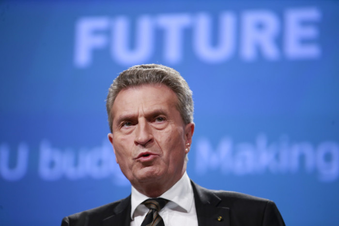  EU-Haushaltskommissar Günther Oettinger. Foto: epa/Olivier Hoslet