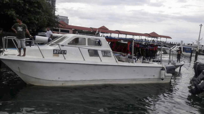 Malaysische Behörden veröffentlichten das Foto eines Touristenboots im Hafen von Kota Kinabalu, Sabah, Malaysia. Foto: epa/Malaysian Maritime Enforcement Agency Handout