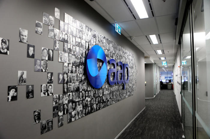 Das Australian Associated Press (AAP)-Logo in der AAP-Hauptverwaltung in Sydney. Foto: epa/Dylan Coker