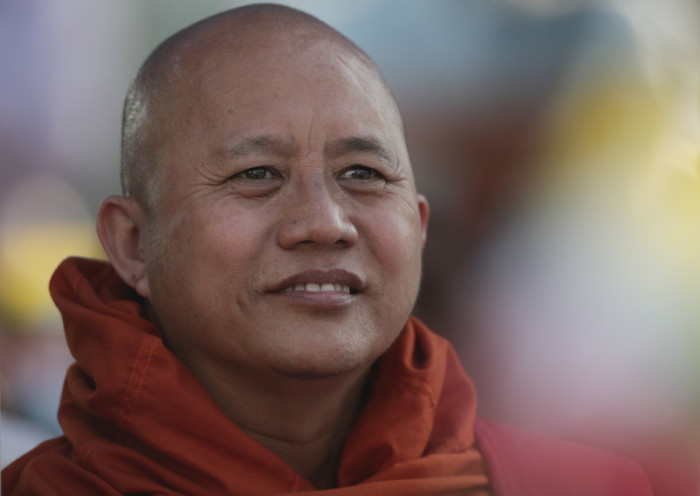 Gegen den prominenten Mönch und Hassprediger Wirathu wurde ein Haftbefehl erlassen.Foto: epa/Lynn Bo Bo