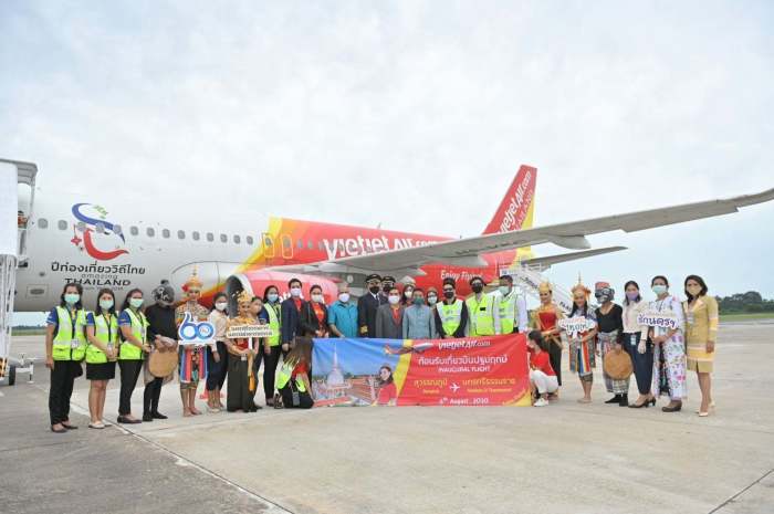 Ankunft des Jungfernflugs der Billigfluggesellschaft Thai Vietjet Air in Nakhon Si Thammarat. Foto: Vietjet Air