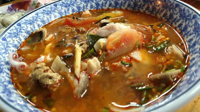 Eine Tom-Yum-Suppe mit Meeresfrüchten. Foto: Jahner