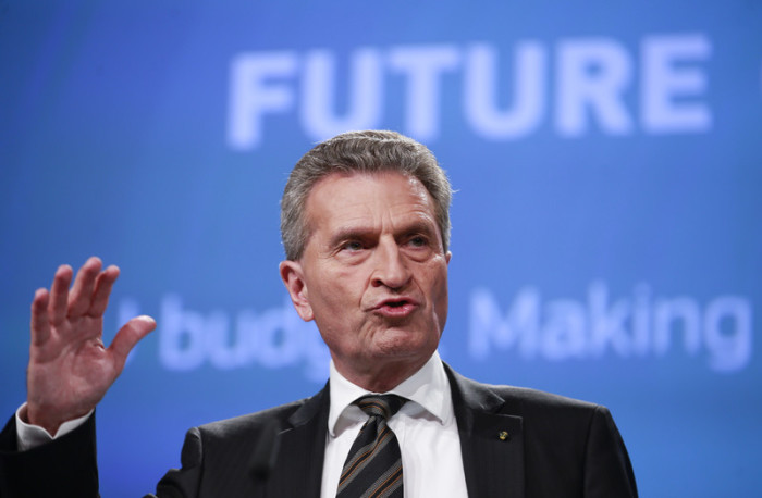 Günther Oettinger. Foto: epa/Olivier Hoslet