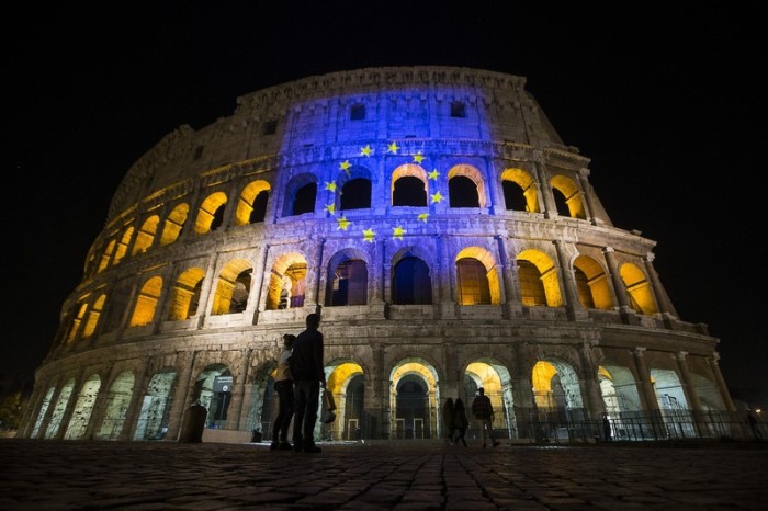 Das Amphitheater Kolosseum in Rom. Foto: epa/Angelo Carconi