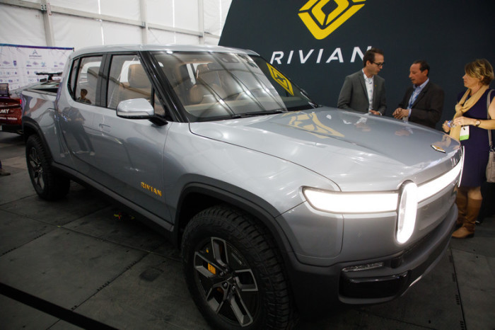 Der Rivian R1T, ein vollelektrischer Pickup, wird auf der Automobility LA Autoshow in Los Angeles gezeigt. Archivfoto: epa/EUGENE GARCIA