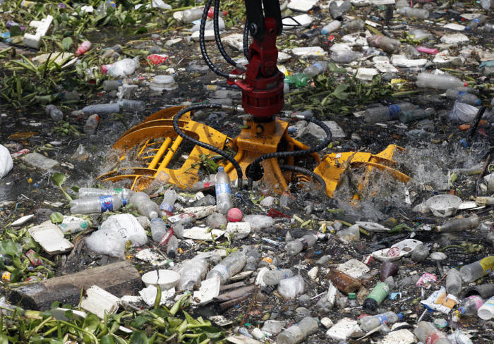 Thailand ist weltweit einer der größten Verursacher von Plastikmüll. Foto: epa/Rungroj Yongrit