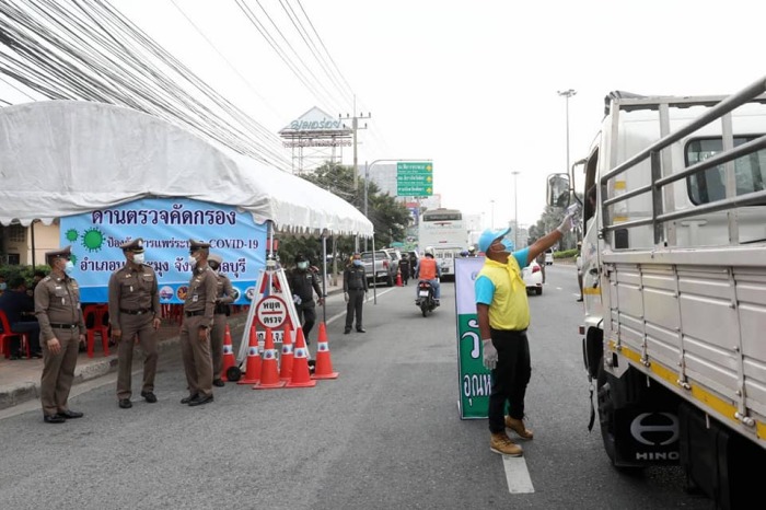Covid-19-Checkpoint auf der Sukhumvit Road. Bild: PR Pattaya