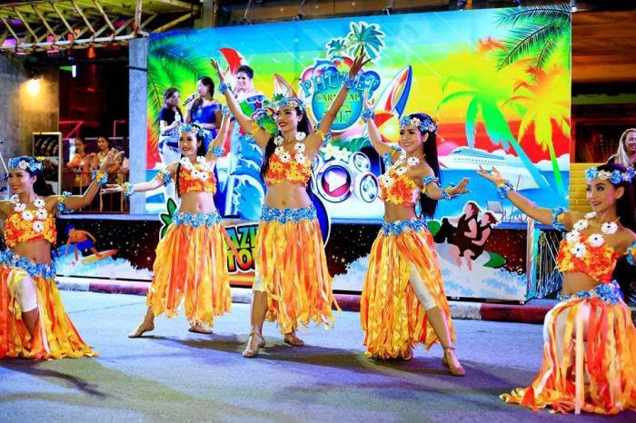 Spiel und Spaß beim Carnival in Patong