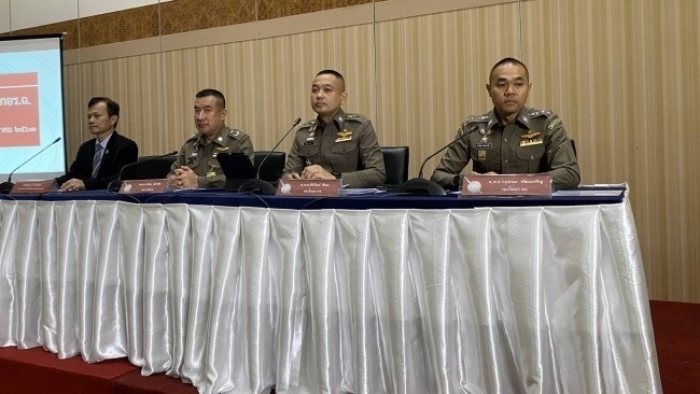 Bangkoks Polizeichef Generalmajor Piya Tawichai informierte auf einer Pressekonferenz über die Aufstockung der Beamten der Bereitschaftspolizei in Bangkok. Foto: The Nation