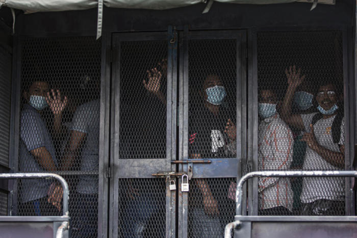 In Malaysia werden über 200 illegale Migranten inmitten einer Coronavirus-Sperre festgenommen. Foto: epa/Ahmad Yusni