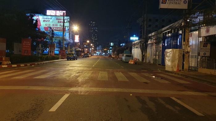 Leere Straßen beim ersten Shut- und Lockdown in Pattaya im April. Foto: Jahner