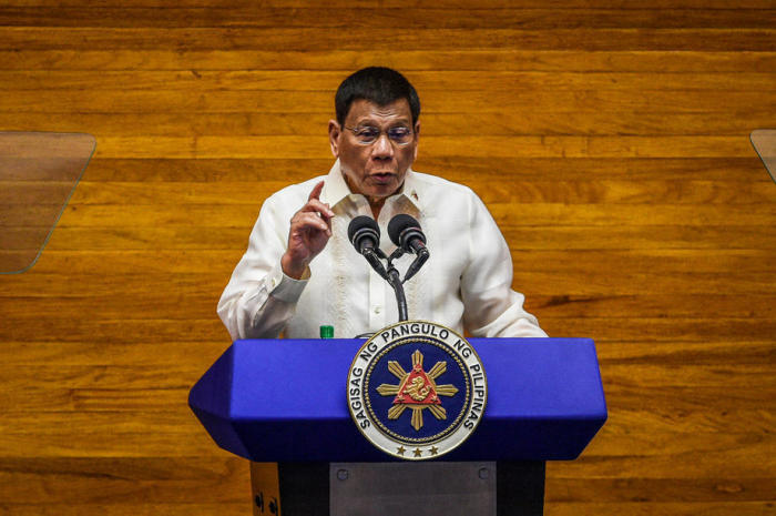 Der philippinische Präsident Rodrigo Duterte gestikuliert während seiner Rede zur Lage der Nation (SONA) in Quezon City, Metro Manila. Foto: epa/Jam Sta Rosa