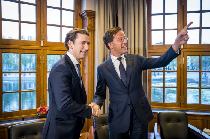 Österreichs Kanzler Sebastian Kurz (l.) und sein niederländischer Amtskollege Mark Rutte (r.). Foto: epa/