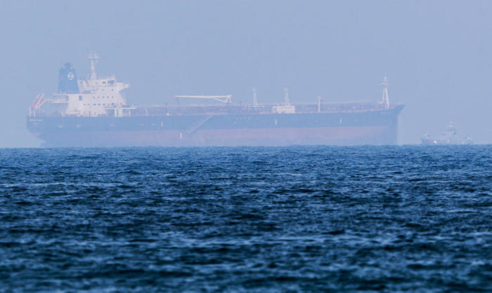 Im Golf von Oman wurde ein Tanker der Mercer Street angegriffen. Foto: epa/Ali Haider