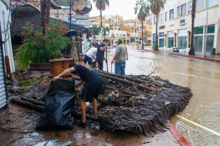 Ansicht der durch den Tropensturm Genevieve verursachten Schäden und Überschwemmungen in Cabo San Lucas, Baja California. Foto: epa/Jorge Reyes