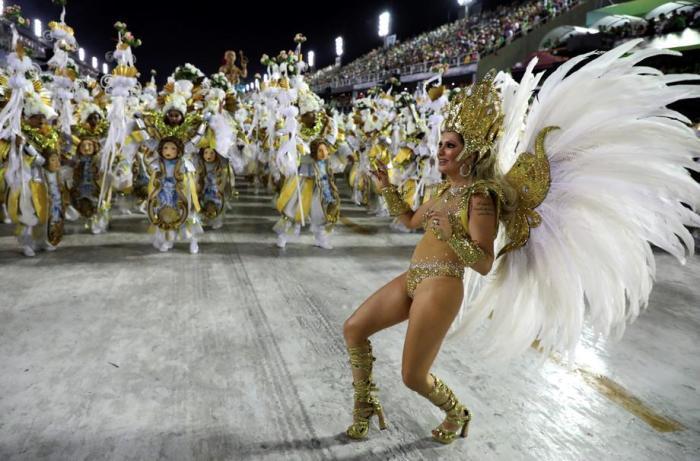 Karneval 2021 soll in Rio de Janeiro verschoben werden. Foto: epa/Fabio Motta