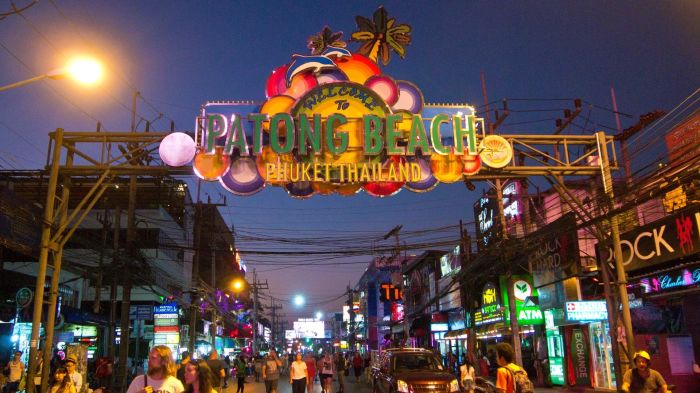 Phukets Bangla Road in Vor-Corona-Zeiten. Foto: The Thaiger