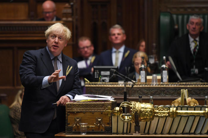 Das Parlament des Vereinigten Königreichs zeigt den britischen Premierminister Boris Johnson bei den Fragen des Premierministers im Unterhaus in London. Foto: epa/Jessica Taylor