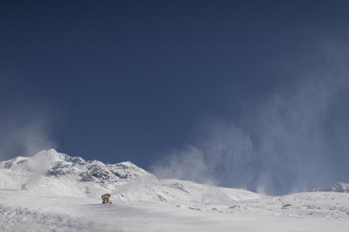 Die Tiroler Skiregion Obergurgl-Hochgurgl startet in die neue Wintersportsaison. Foto: epa/Christian Bruna