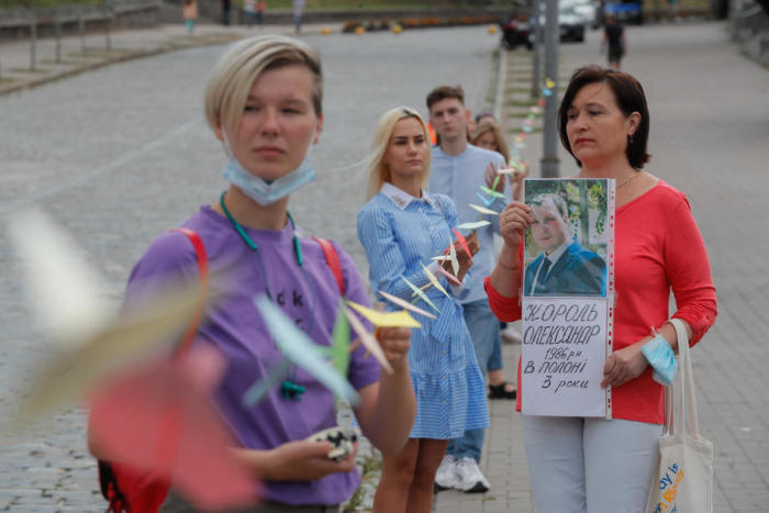 Kundgebung zur Unterstützung der von Russland gefangen genommenen politischen Gefangenen. Foto: epa/Sergey Dolzhenko