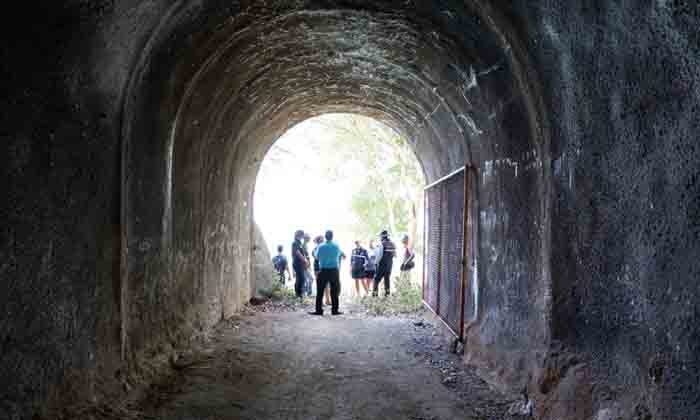 Ein den Behörden unbekannter Tunnel in Mae Nam sorgte auf der Touristeninsel für Gesprächsstoff. Foto: Sanook
