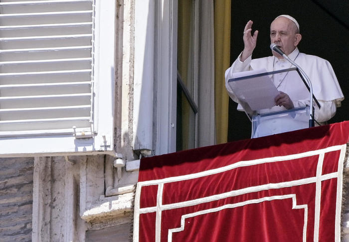 Papst Franziskus leitet seinen Sonntag Angelus. Foto: epa/Riccardo Antimiani