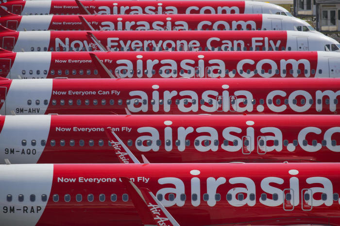 AirAsia kommt ihren Kunden entgegen, um gemeinsam die Corona-Krise zu überwinden. Foto: epa/Fazry Ismail