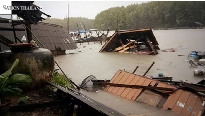 Mehr als 1.000 Häuser wurden in der Provinz Ranong bei einem schweren Tropensturm stark beschädigt. Foto: The Nation
