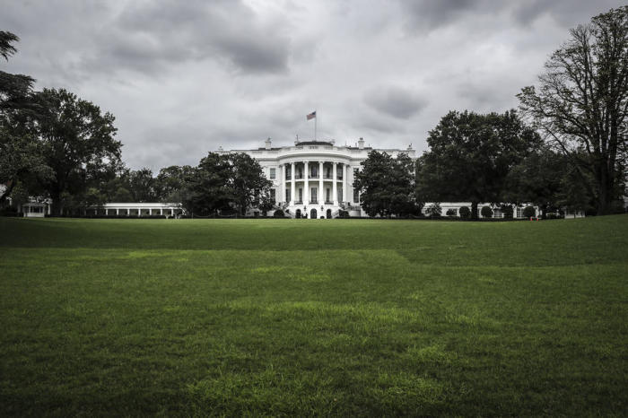 Der südliche Rasen des Weißen Hauses in Washington. Foto: epa/Oliver Contreras
