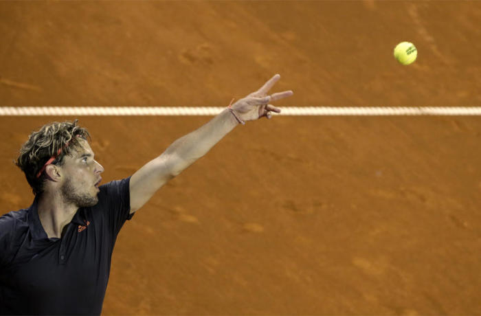 Dominic Thiem aus Österreich in Aktion während seines letzten Spiels gegen Filip Krajinovic aus Serbien beim Tennisturnier Adria Tour in Belgrad. Foto: epa/Andrej Cukic