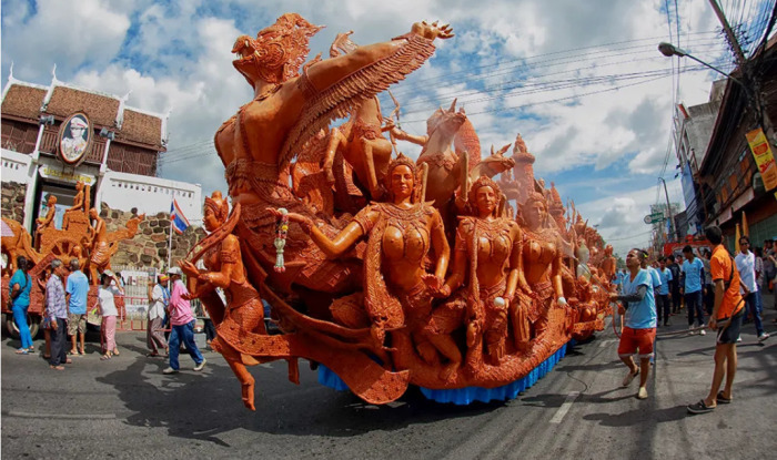 Das weltberühmte Wachsskulpturen-Festival in Ubon Ratchathani findet dieses Jahr wegen Corona online statt. Foto: Tourism Authority Of Thailand
