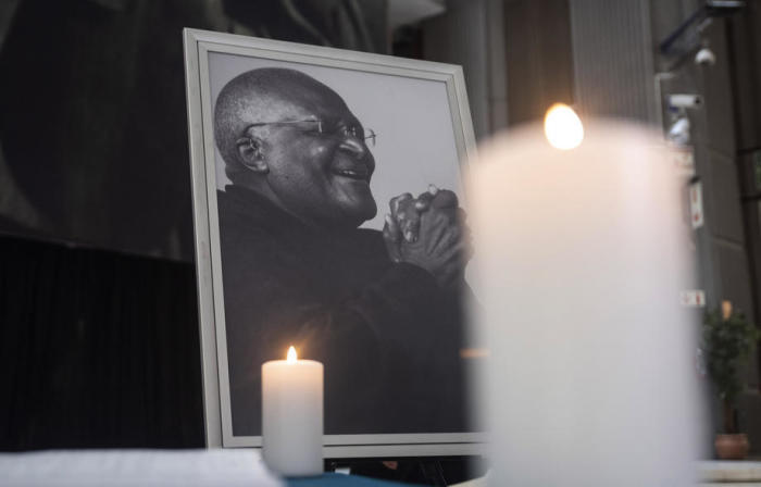 Südafrikas emeritierter Erzbischof Desmond Tutu stirbt. Foto: epa/Str
