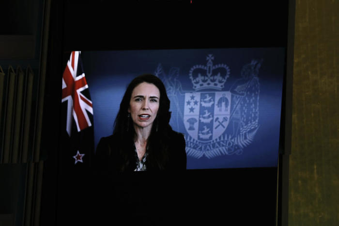 Die Premierministerin von Neuseeland, Jacinda Ardern, spricht. Foto: epa/Peter Foley